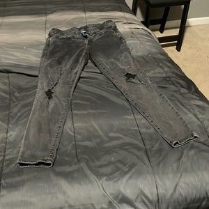 Arizona size 11 skinny black jeans with holes